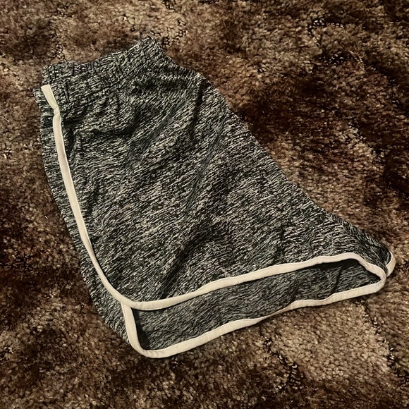 SHORTS!! - Picture 2 of 11